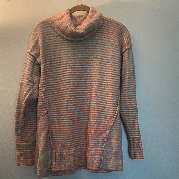 CAbi 4105 Ombre Pullover Tunic Orange Stripes Small - Picture 1 of 6